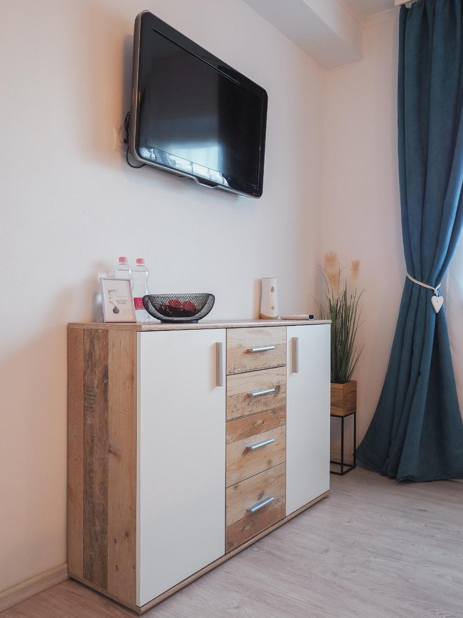 Holiday Studio Sibiu - Central, Cozy & Self Check-In ภายนอก รูปภาพ